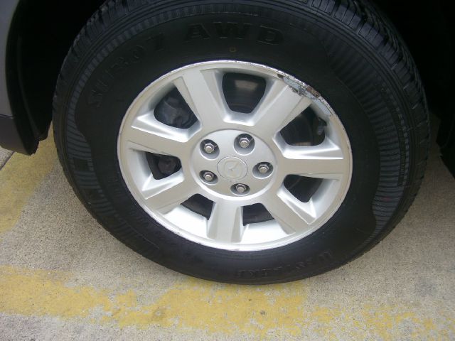 2008 Mazda Tribute 328