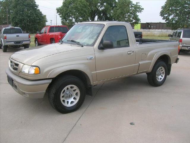 2002 Mazda Truck 4dr Sdn LS Manual
