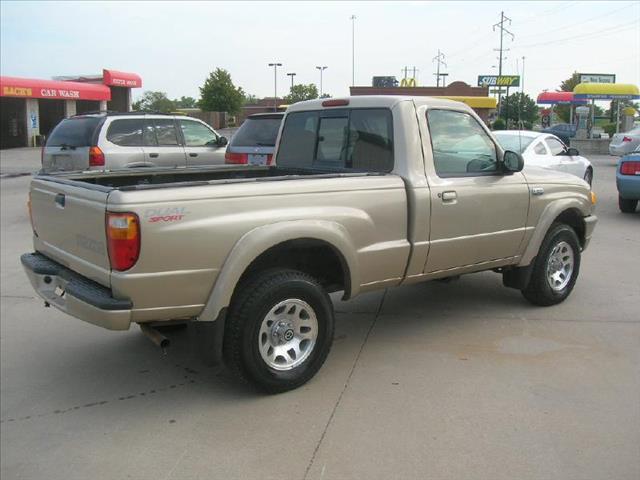 2002 Mazda Truck 4dr Sdn LS Manual