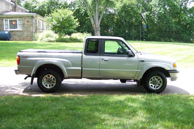 2003 Mazda Truck 4dr Sdn CXL Sedan