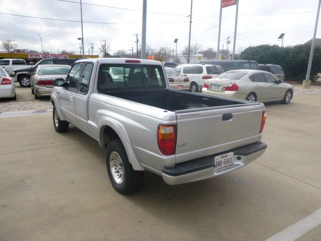 2003 Mazda Truck 4dr Sdn Man EX
