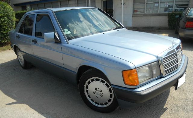 1992 Mercedes-Benz 190 3.5 EX-L W/navi