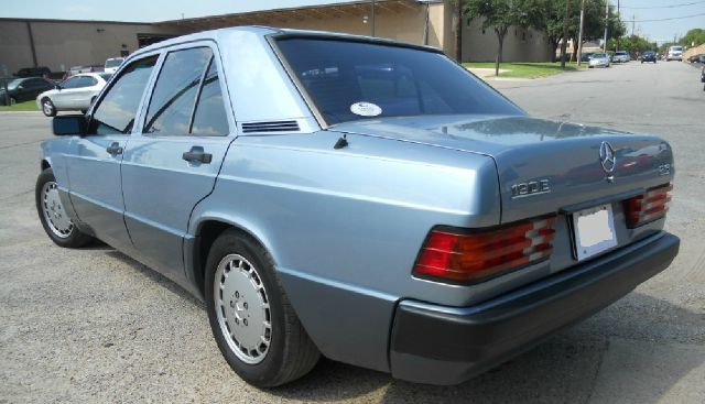 1992 Mercedes-Benz 190 3.5 EX-L W/navi