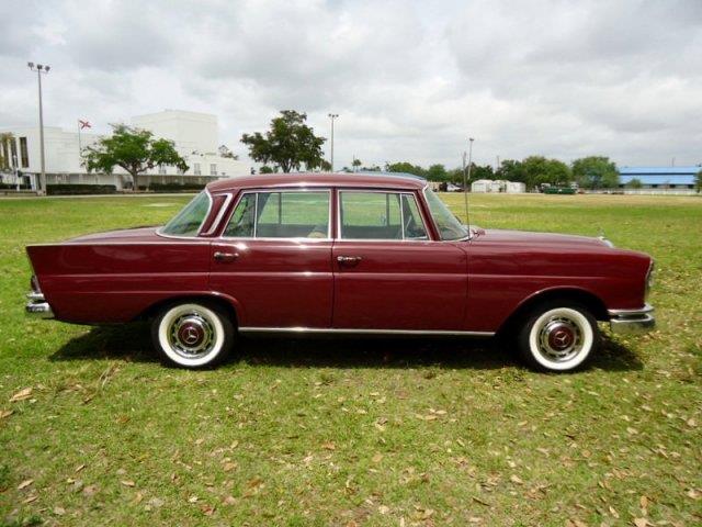 1968 Mercedes-Benz 230 S Unknown