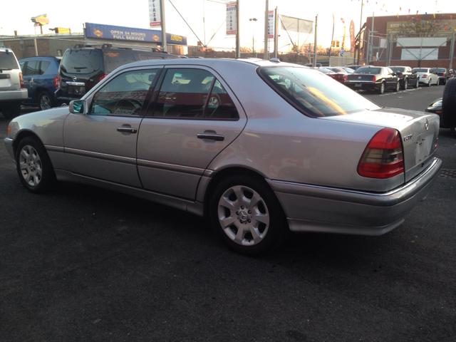 2000 Mercedes-Benz 280 Regular Cab