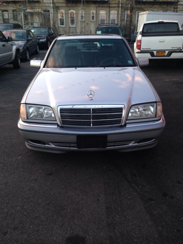 2000 Mercedes-Benz 280 Regular Cab