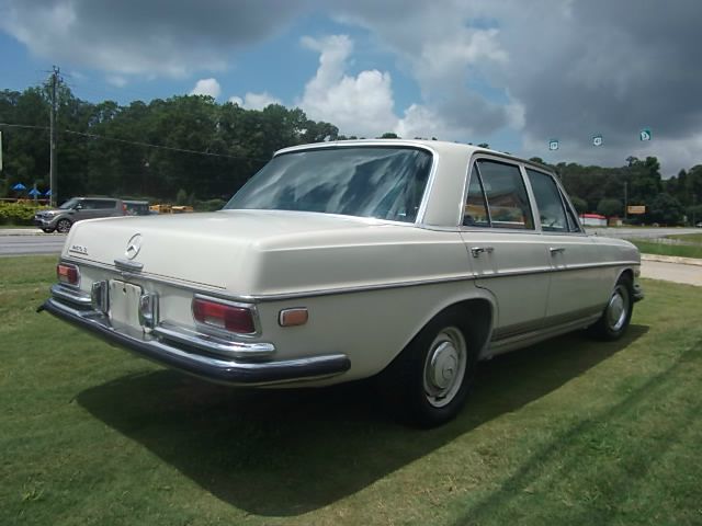 1969 Mercedes-Benz 300 Unknown