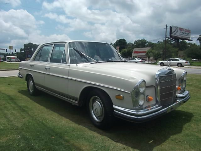 1969 Mercedes-Benz 300 Unknown