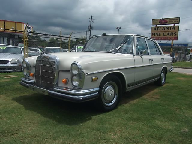1969 Mercedes-Benz 300 Unknown