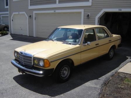 1982 Mercedes-Benz 300 4WD 4dr Limited W/3rd Row (SE)