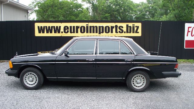 1984 Mercedes-Benz 300 Unknown