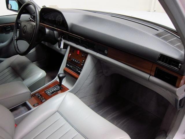 1987 Mercedes-Benz 300 King Ranch W-dvd