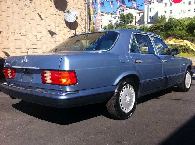 1989 Mercedes-Benz 300 Sport -5 Speed-stick-4x4