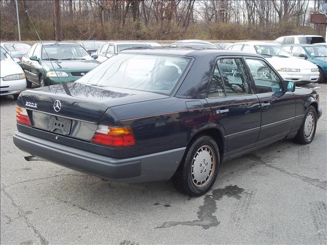 1989 Mercedes-Benz 300 XLS