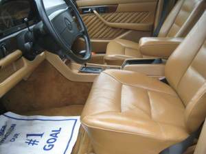 1990 Mercedes-Benz 300 5XT