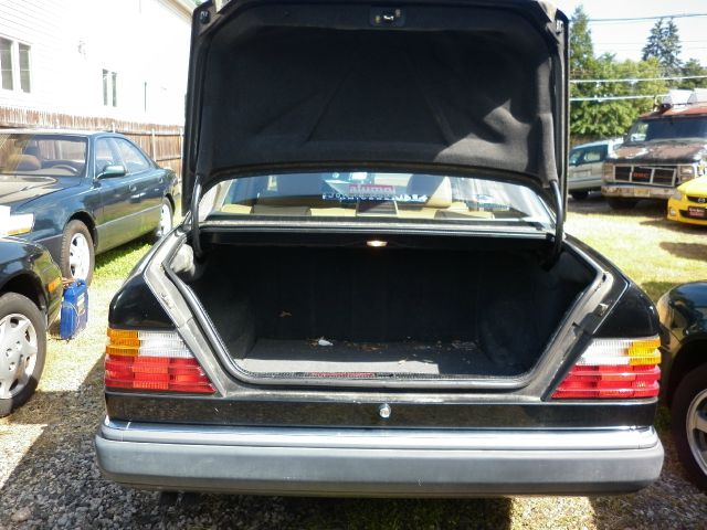 1990 Mercedes-Benz 300 Unknown