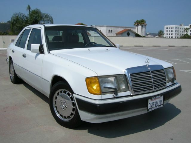 1991 Mercedes-Benz 300 XLS