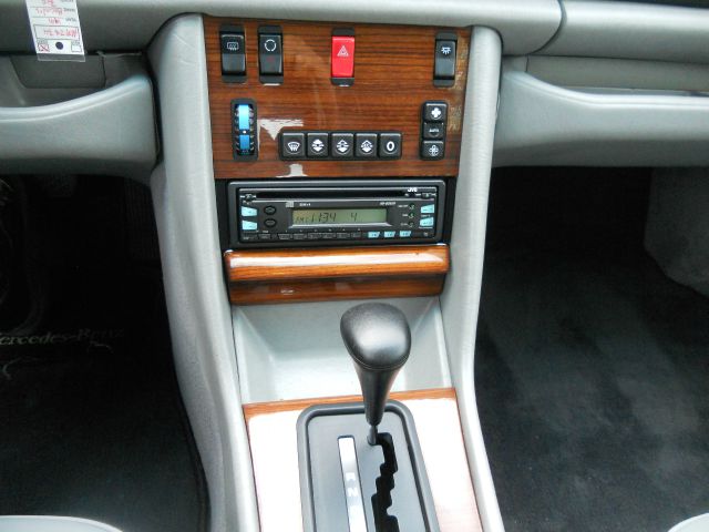 1991 Mercedes-Benz 300 5XT