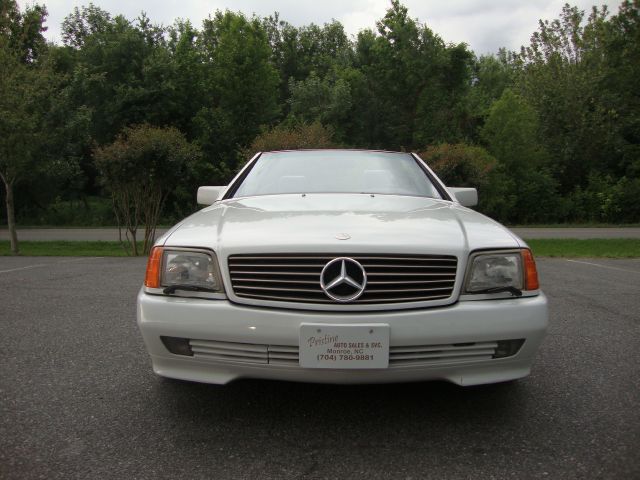 1991 Mercedes-Benz 300 SE Crew Cab 2WD SWB