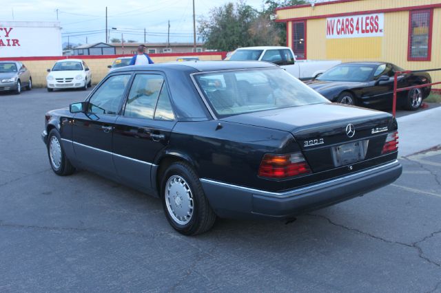 1992 Mercedes-Benz 300 Unknown