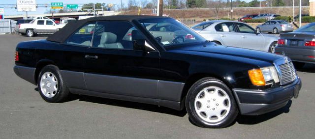 1993 Mercedes-Benz 300 SEL Sport Utility 4D