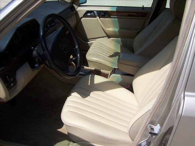 1993 Mercedes-Benz 300 Unknown