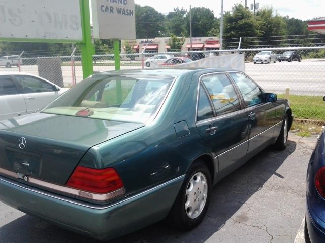 1993 Mercedes-Benz 400 5XT