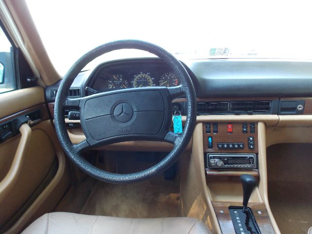 1987 Mercedes-Benz 420 5XT