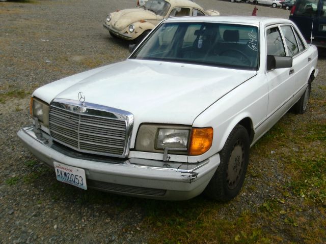 1990 Mercedes-Benz 420 SLE Hybrid Pickup 4D 6 1/2 Ft