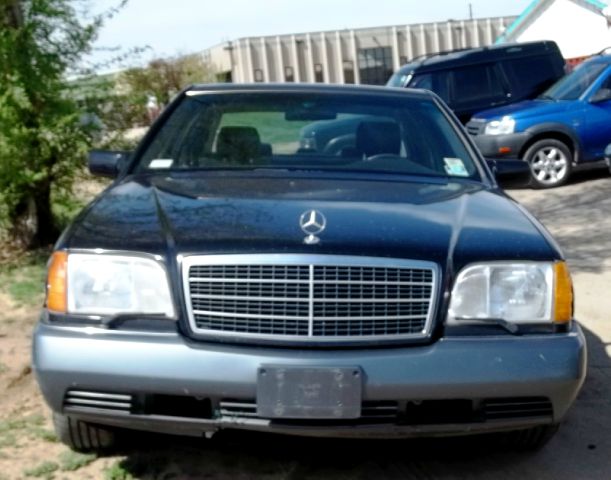 1992 Mercedes-Benz 500 Cabriolet 6-spd Manual