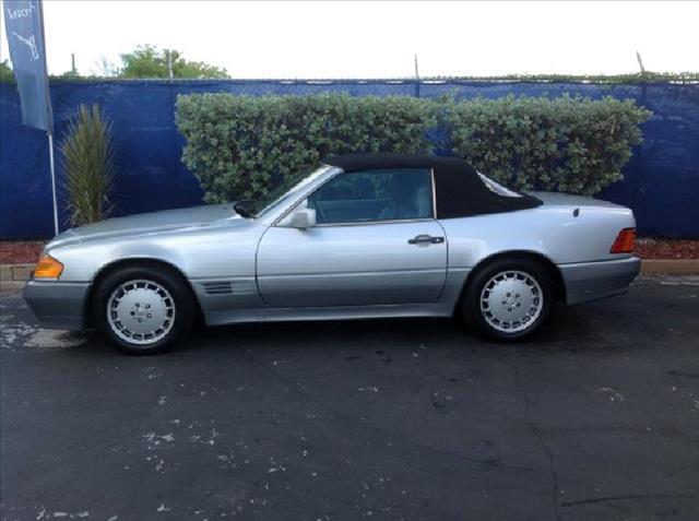 1992 Mercedes-Benz 500 2.5L