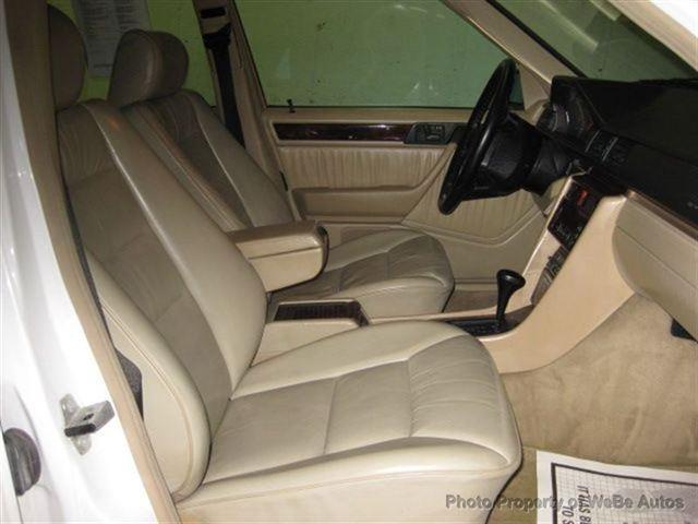 1993 Mercedes-Benz 500 XLT 4X4 FX4 X-cab