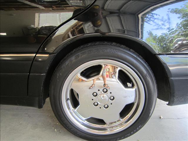 1999 Mercedes-Benz 500 4dr Sdn Auto Quattro 2.0T Premium