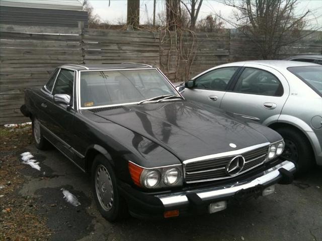 1986 Mercedes-Benz 560 Touring W/ Navi
