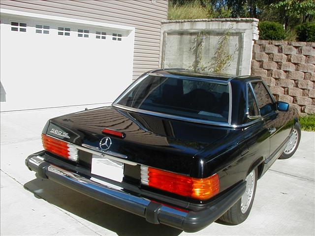 1988 Mercedes-Benz 560 Unknown