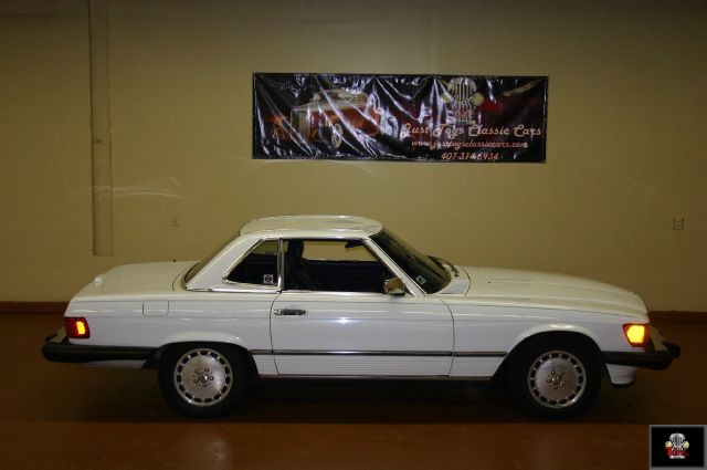 1989 Mercedes-Benz 560 SE Power Everything