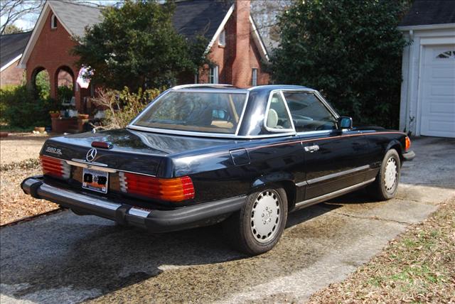 1989 Mercedes-Benz 560 Unknown