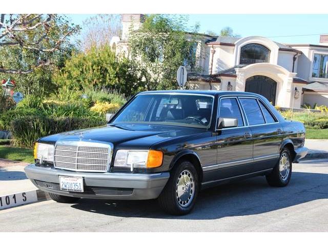 1991 Mercedes-Benz 560 2dr HB Auto S Hatchback