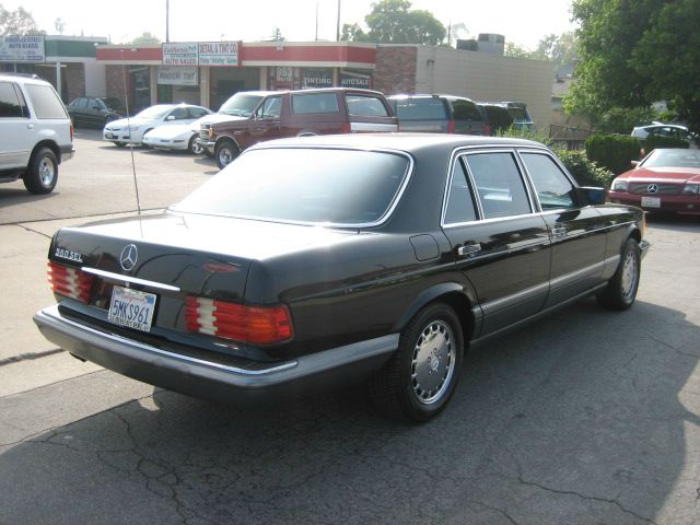 1991 Mercedes-Benz 560 SLE Hybrid Pickup 4D 6 1/2 Ft