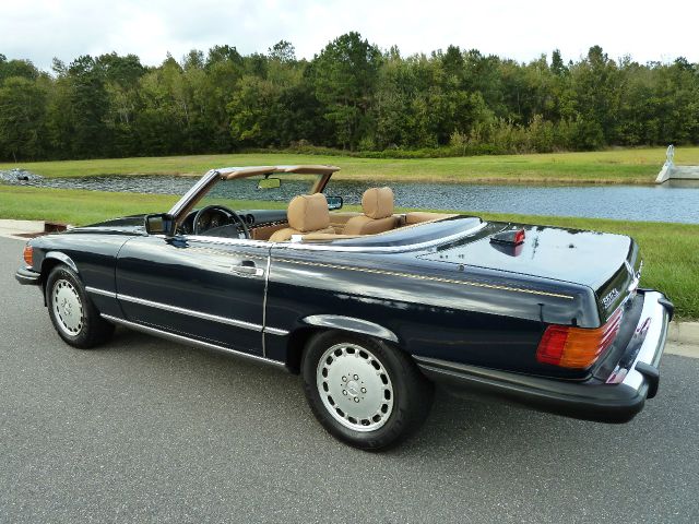 1986 Mercedes-Benz 560SL Unknown