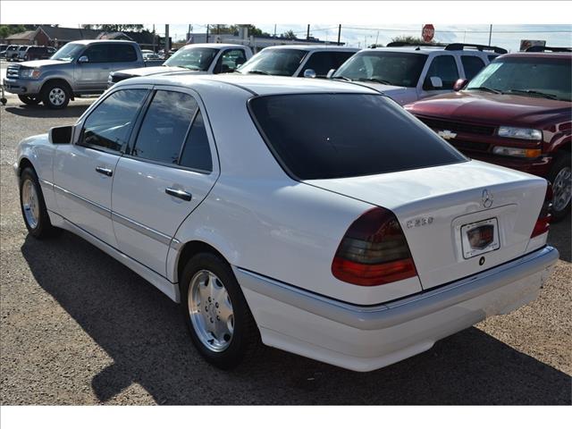 1998 Mercedes-Benz C-Class SE Sedan