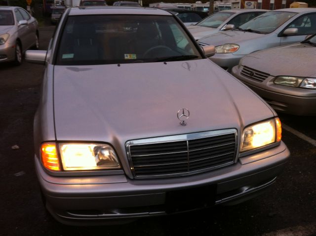 2000 Mercedes-Benz C-Class 3.5rl Nav.+premium Pkg