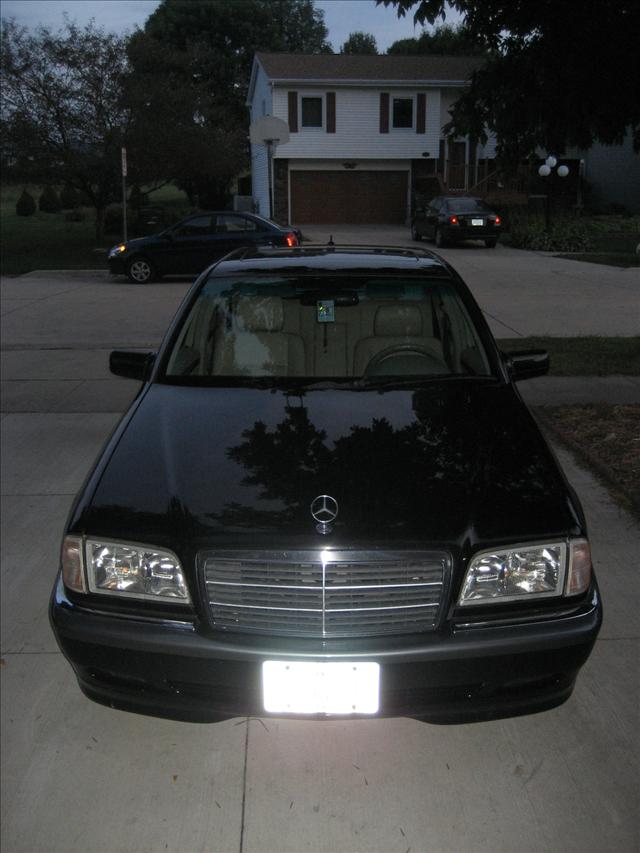 2000 Mercedes-Benz C-Class Unknown