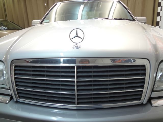 2000 Mercedes-Benz C-Class 3.5rl Nav.+premium Pkg