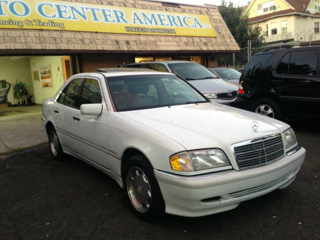 2000 Mercedes-Benz C-Class 3.5rl Nav.+premium Pkg