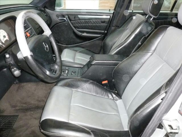 2000 Mercedes-Benz C-Class Unknown