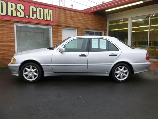 2000 Mercedes-Benz C-Class Unknown