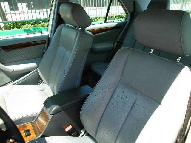 2000 Mercedes-Benz C-Class Clk350 Coupe