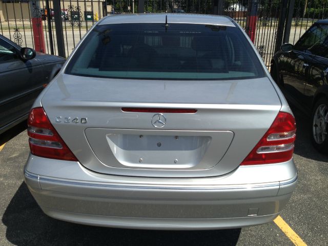 2001 Mercedes-Benz C-Class 3.2 TL - Extra Sharp