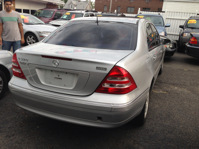 2001 Mercedes-Benz C-Class Series 4